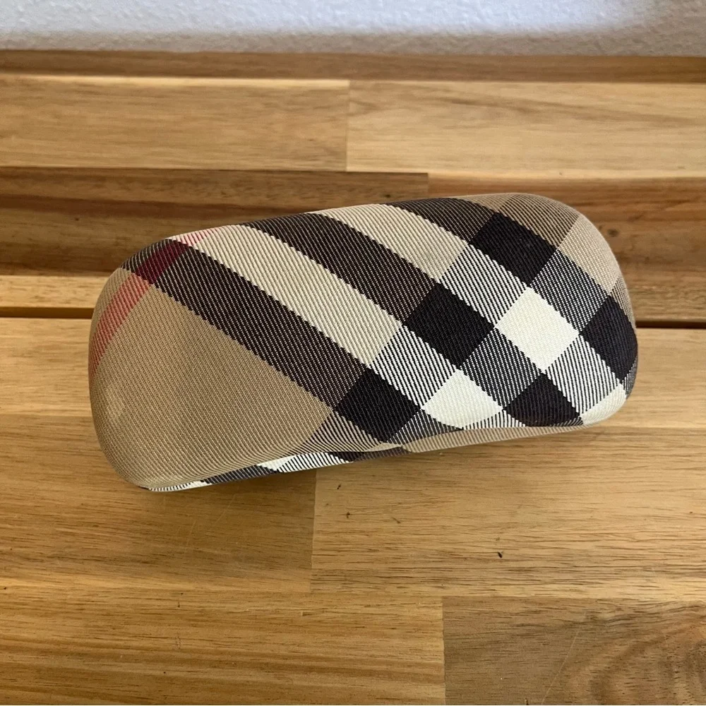 Burberry Classic Nova Check Eyeglass Sunglasses Case